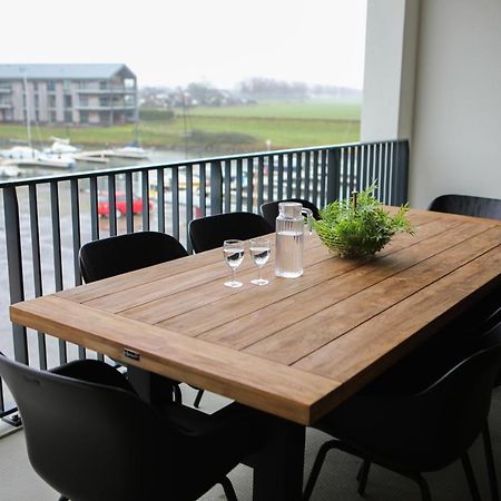 Luxe Loft Appartement In Residence Marina Kamperland Exterior photo